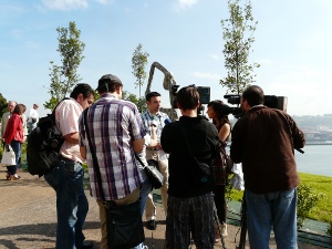 Inauguración escultura Parque Azeta. Declaraciones del alcalde Portugalete.