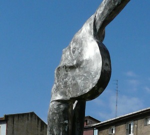 Inauguración escultura Parque Azeta. Cabeza.